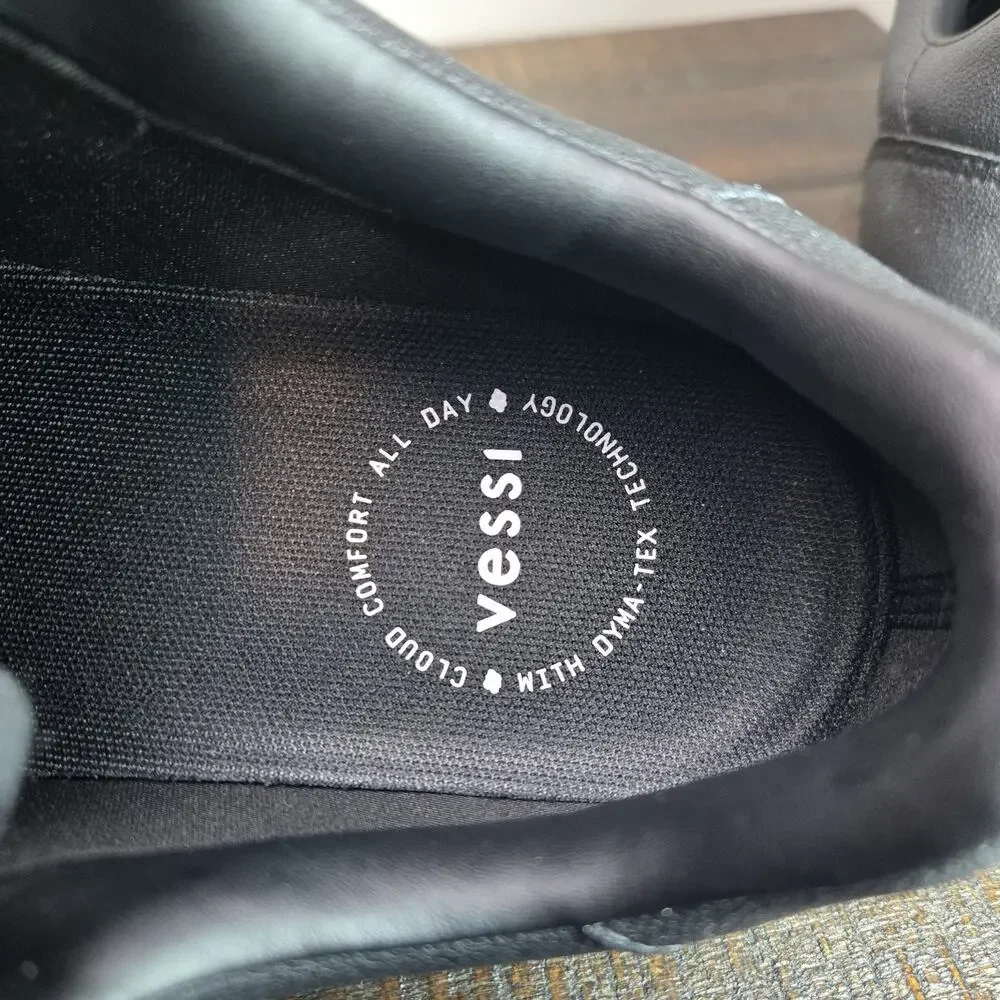 Vessi Soho Sneaker Womens Size 9 Waterproof Shoes Casual Asphalt Black Black